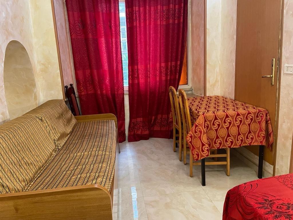 Termini Relex House Hotel โรม ภายนอก รูปภาพ
