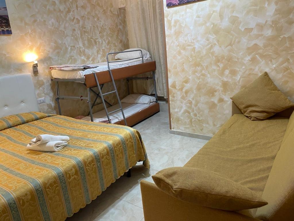 Termini Relex House Hotel โรม ภายนอก รูปภาพ