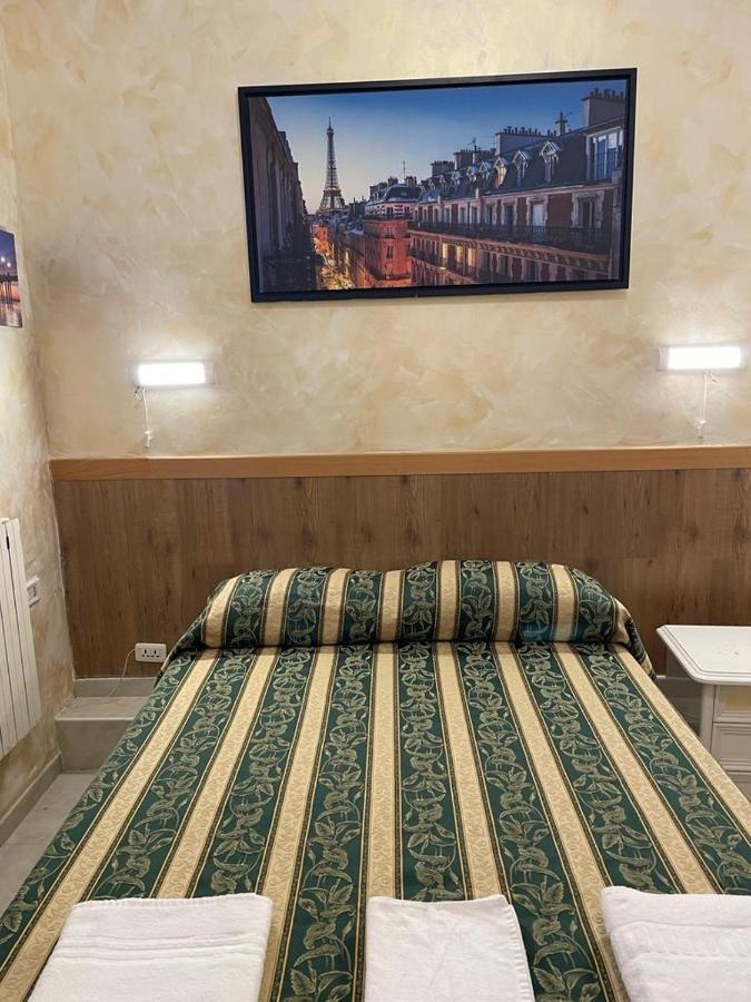 Termini Relex House Hotel โรม ภายนอก รูปภาพ